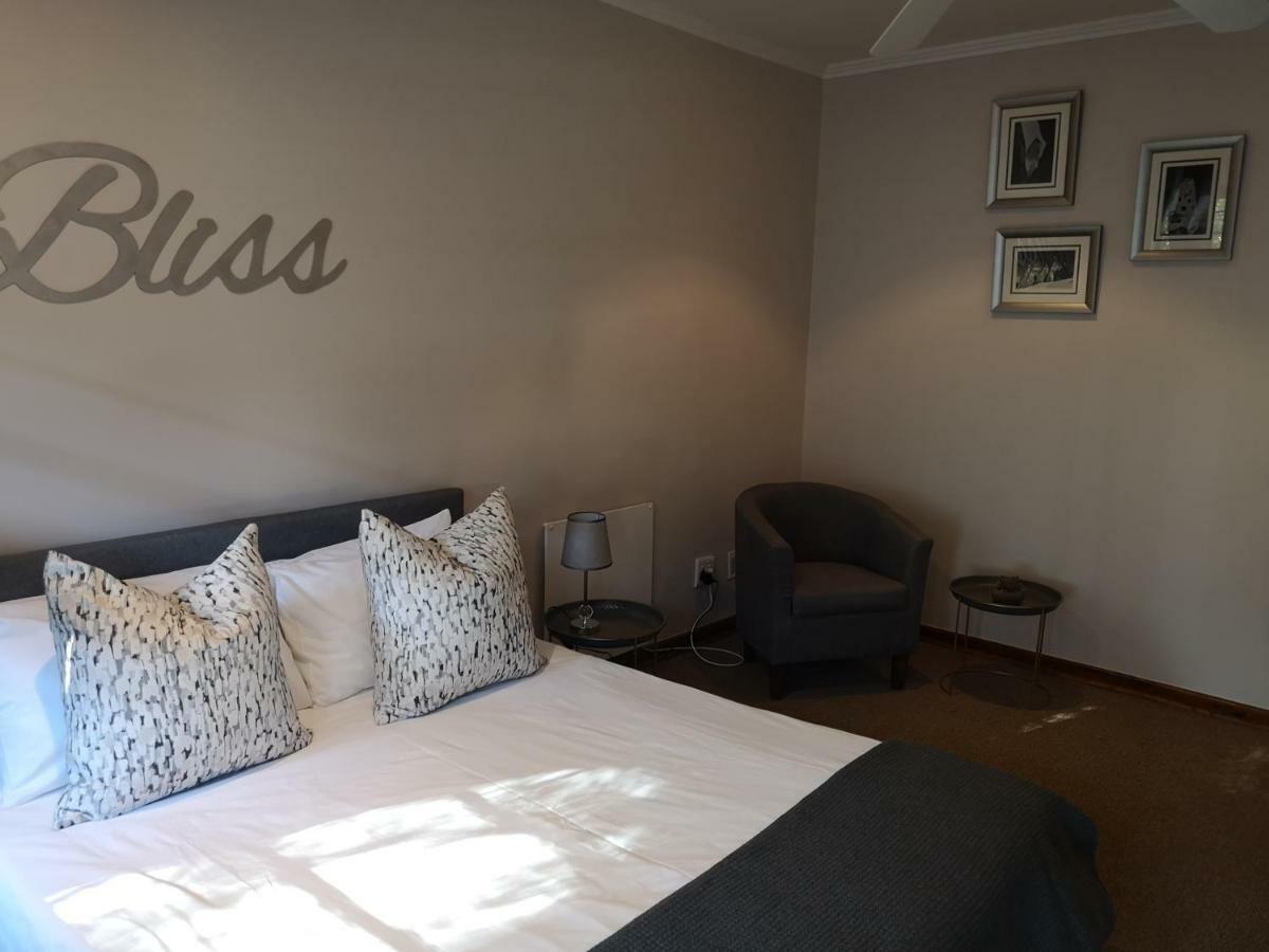 Bliss In The Bay Apartment Plettenberg Bay Exterior photo